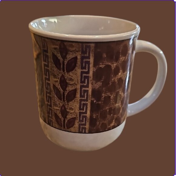 Not used 2 Oneida Safari elegant Mugs Set bundle for more Replacement - Picture 2 of 9